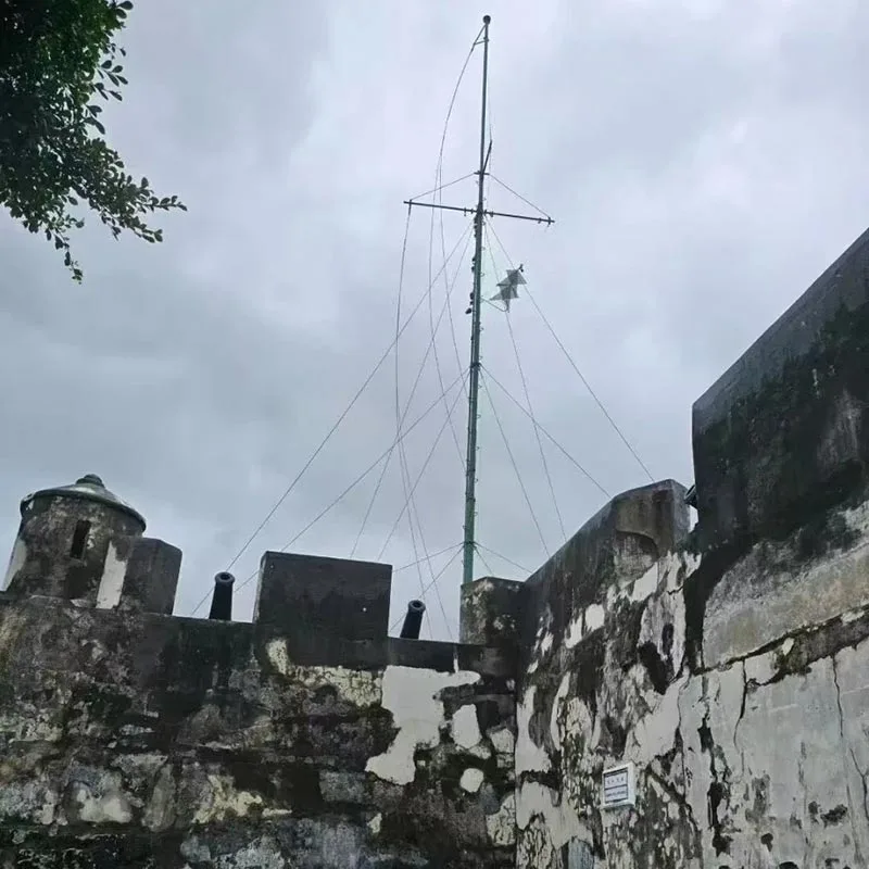 Mobiler Turm aus Stahlrohr